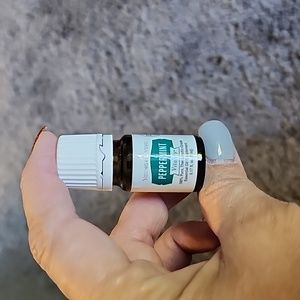 Young living vitality Peppermint oil